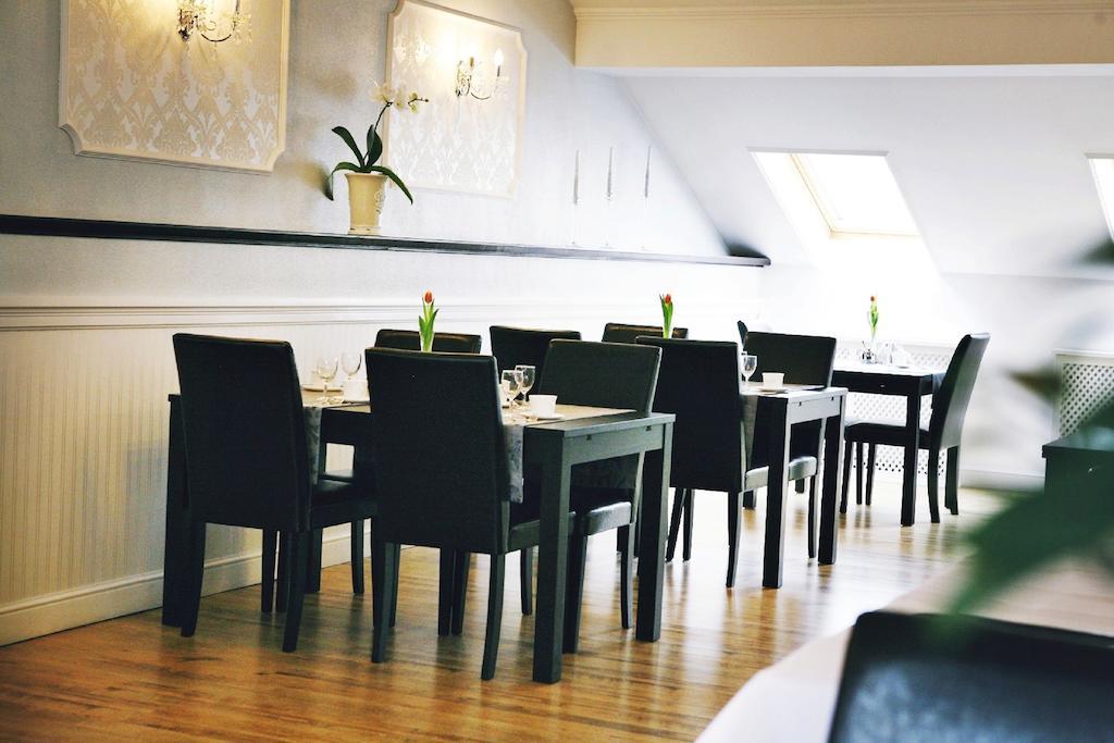 Namysłów Hotel Zorza מראה חיצוני תמונה