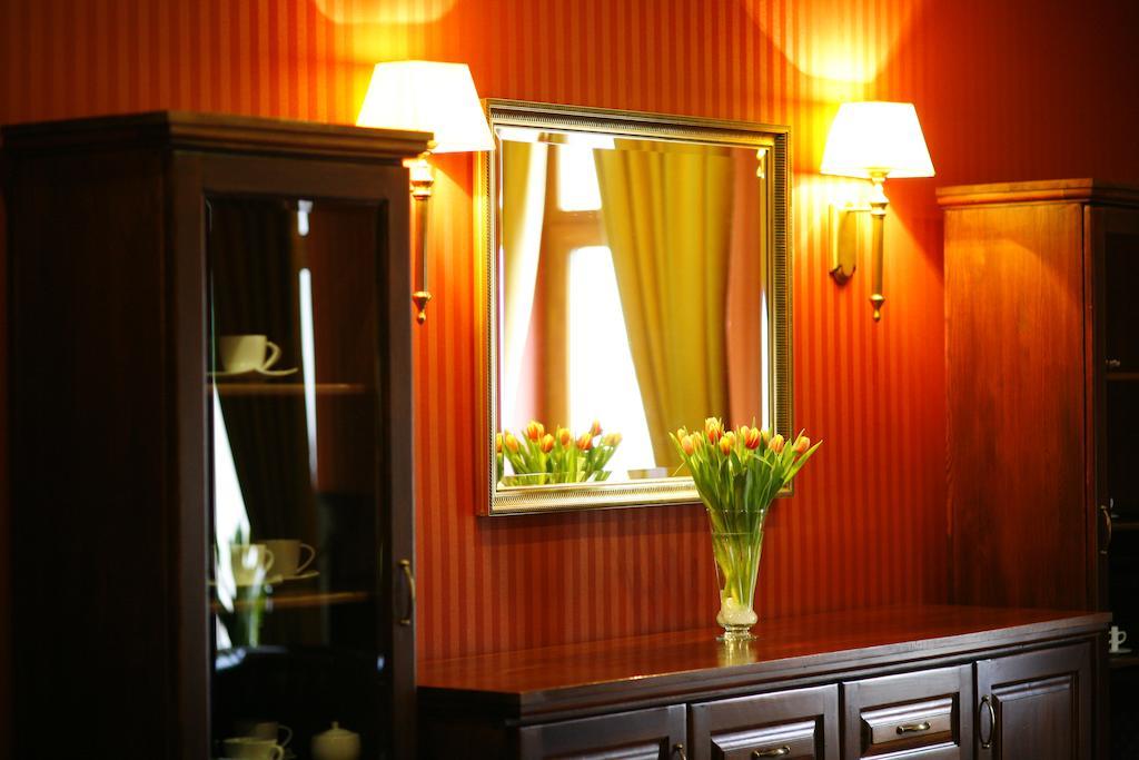 Namysłów Hotel Zorza מראה חיצוני תמונה