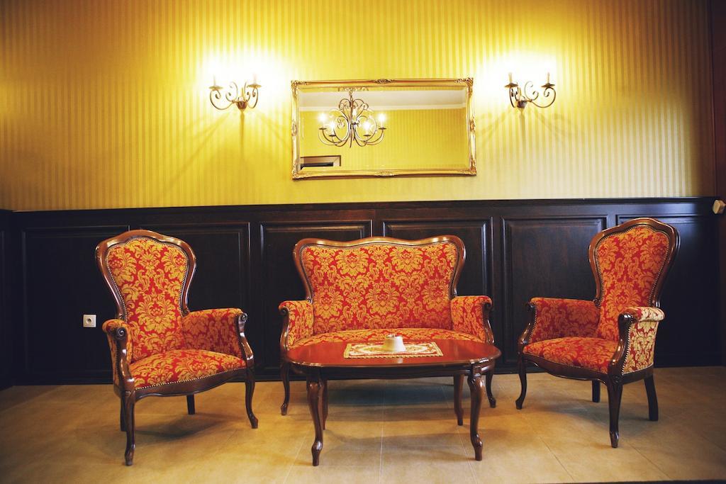 Namysłów Hotel Zorza מראה חיצוני תמונה
